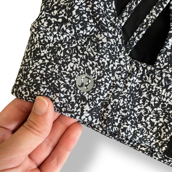 Lululemon Athletica Oxygen Sports Bra Flashback Static White Black Size‎ 8 - Picture 6 of 6